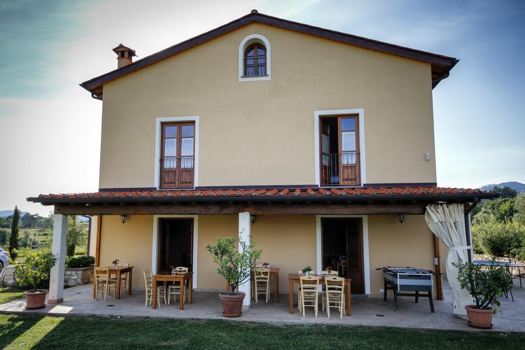 Agriturismo Ai Linchi Lucca Exteriör bild