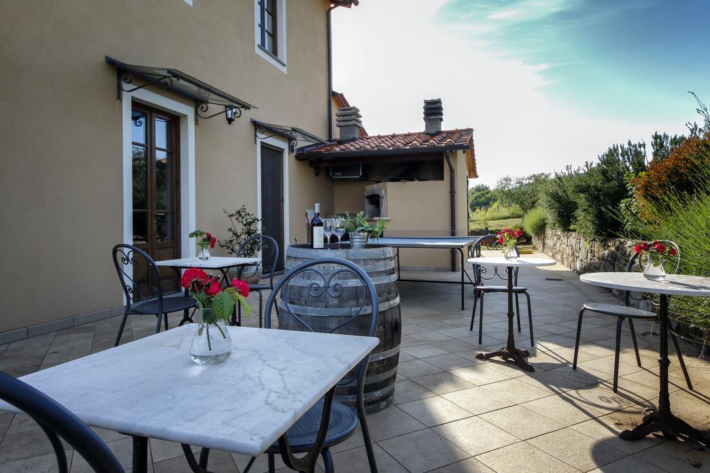 Agriturismo Ai Linchi Lucca Exteriör bild