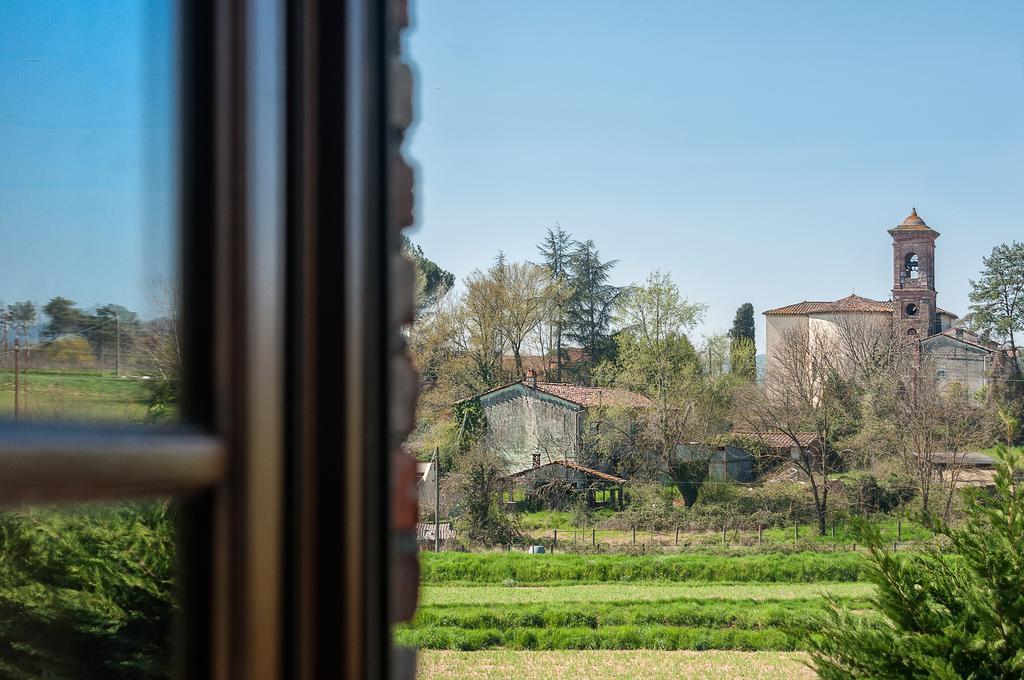Agriturismo Ai Linchi Lucca Exteriör bild
