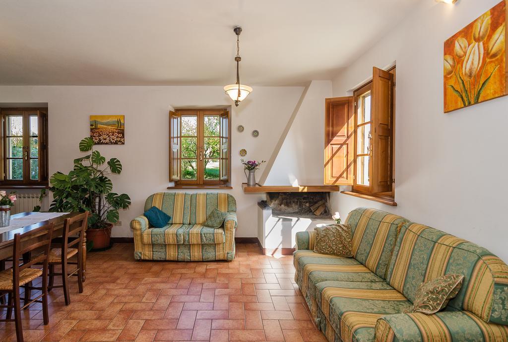 Agriturismo Ai Linchi Lucca Exteriör bild